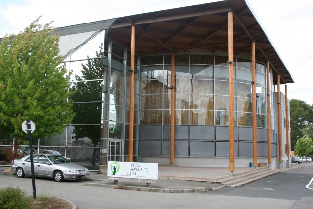 Ecole Supérieure du Bois