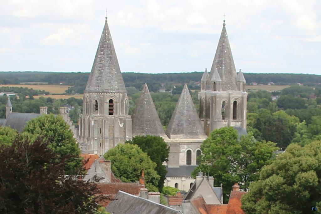 Loches