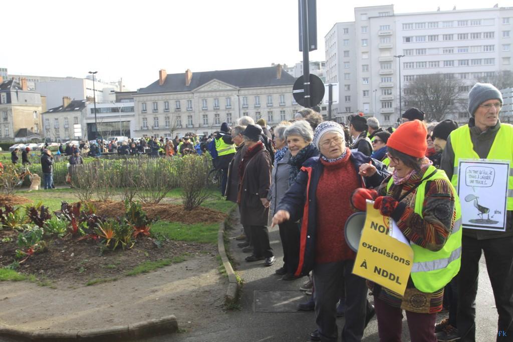 La farandole contre NDDL