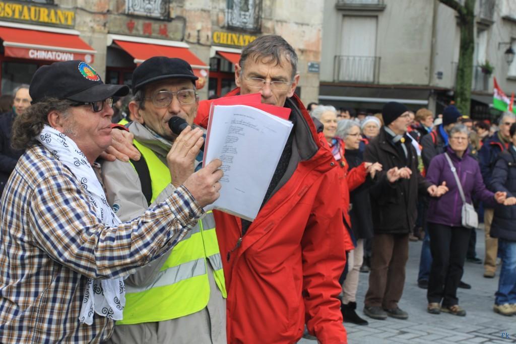 La farandole contre NDDL