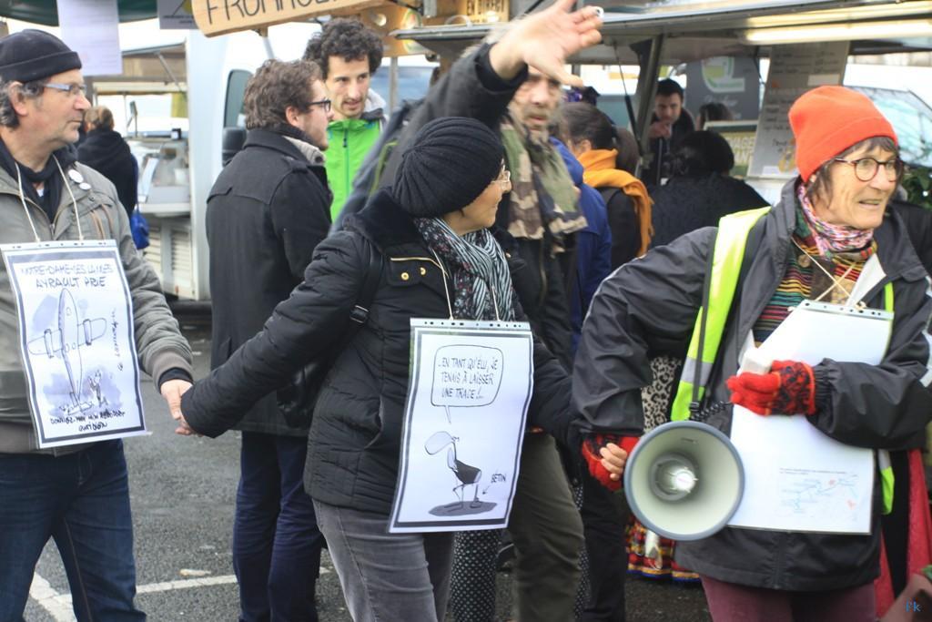 La farandole contre NDDL