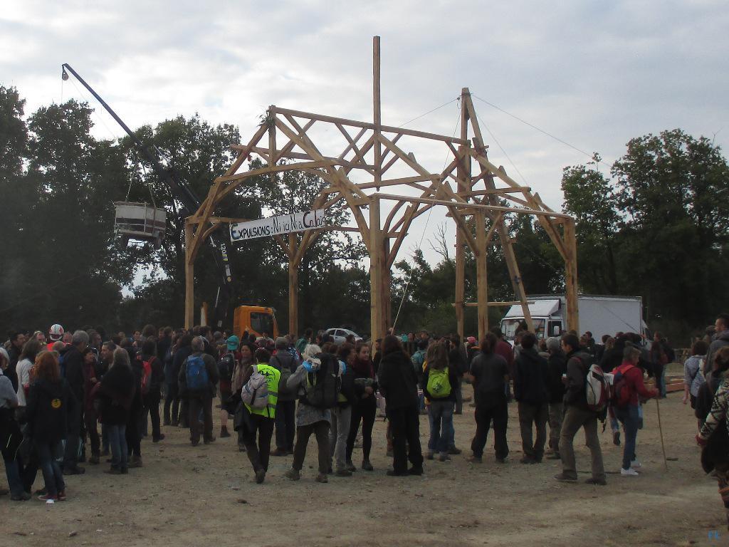 Désobéissance civique à NDDL